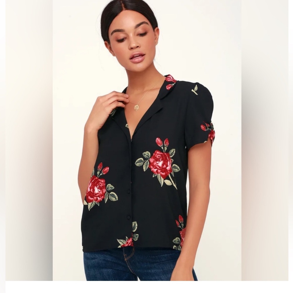 Amuse Society Black and Red Short Sleeve Button Down Shirt